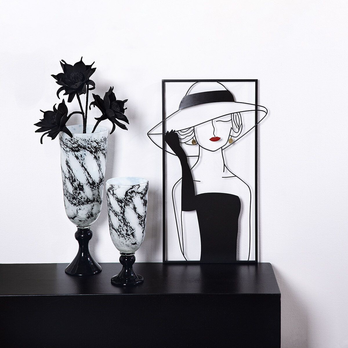 Gilde Nástěnný kovový reliéf Lady mit Hut, 60 cm