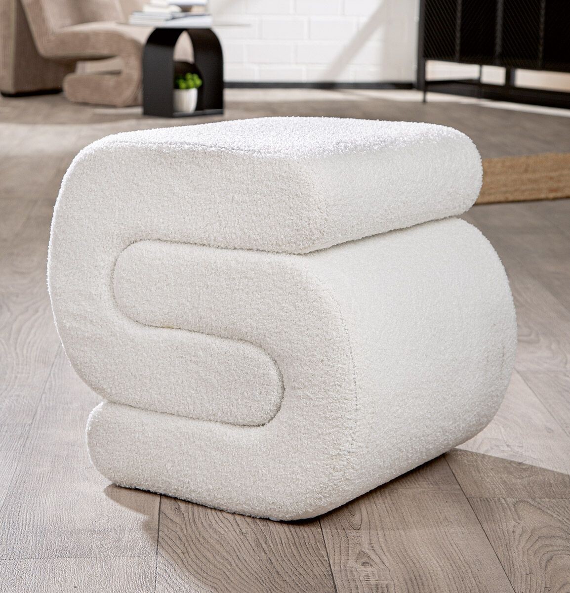 Gilde Plyšová stolička z MDF Griffo, 46 cm