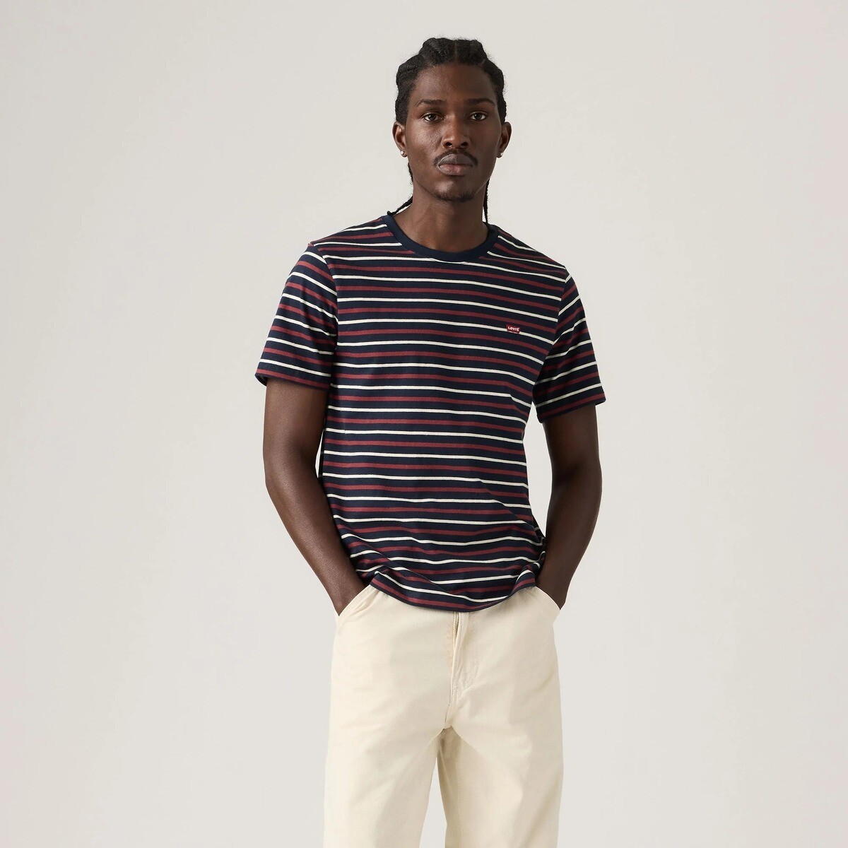Levis  566050302  Modrá