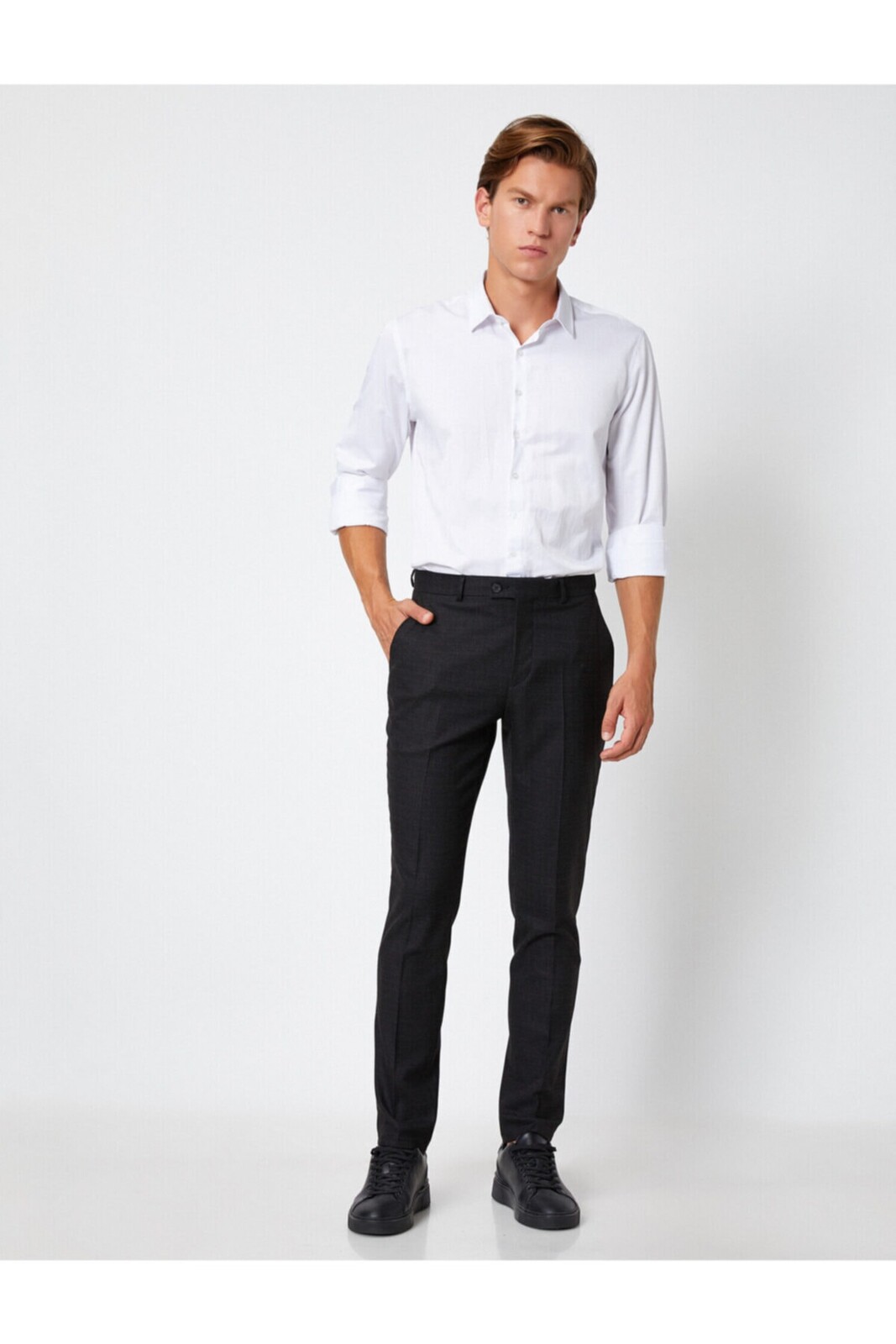 Pánské černé kostkované slim chino kalhoty Koton