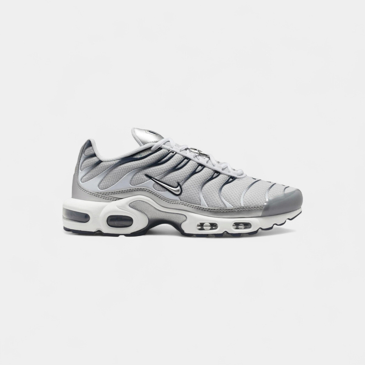Nike  Air Max Plus White Ashen Slate Metallic Silver (Women's)  Bílá