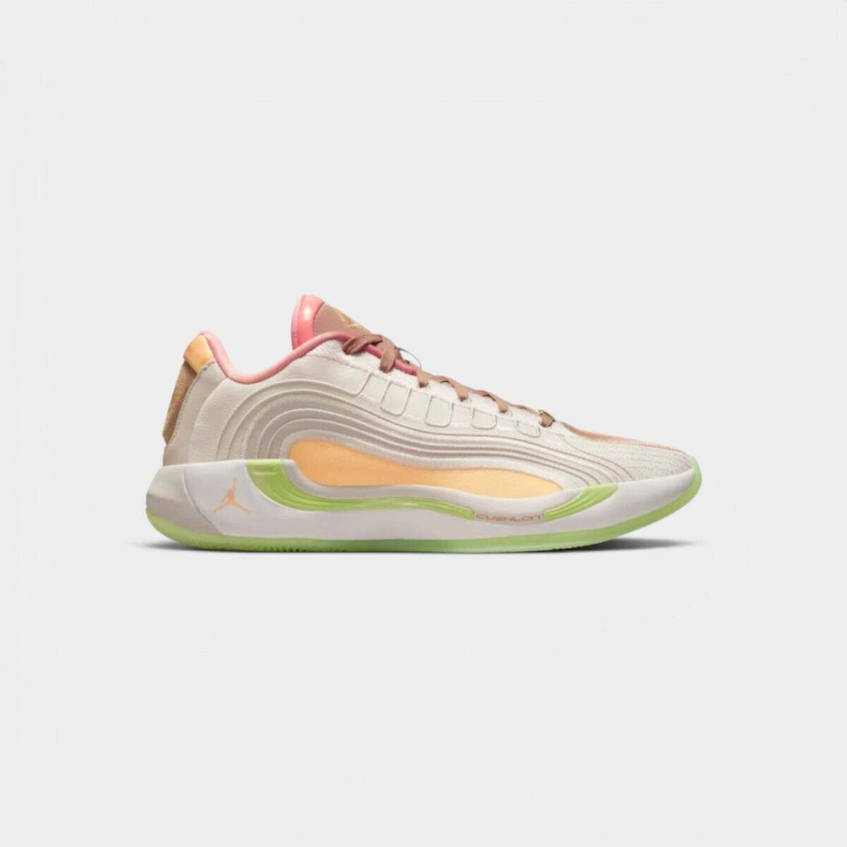 Nike Luka 4 Bílá