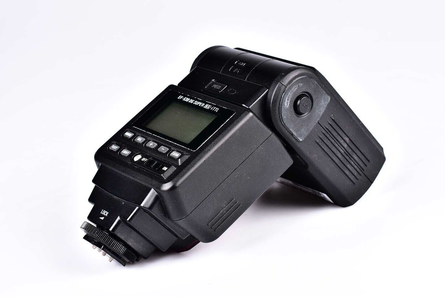 Sigma blesk EF-530 DG Super pro Nikon bazar