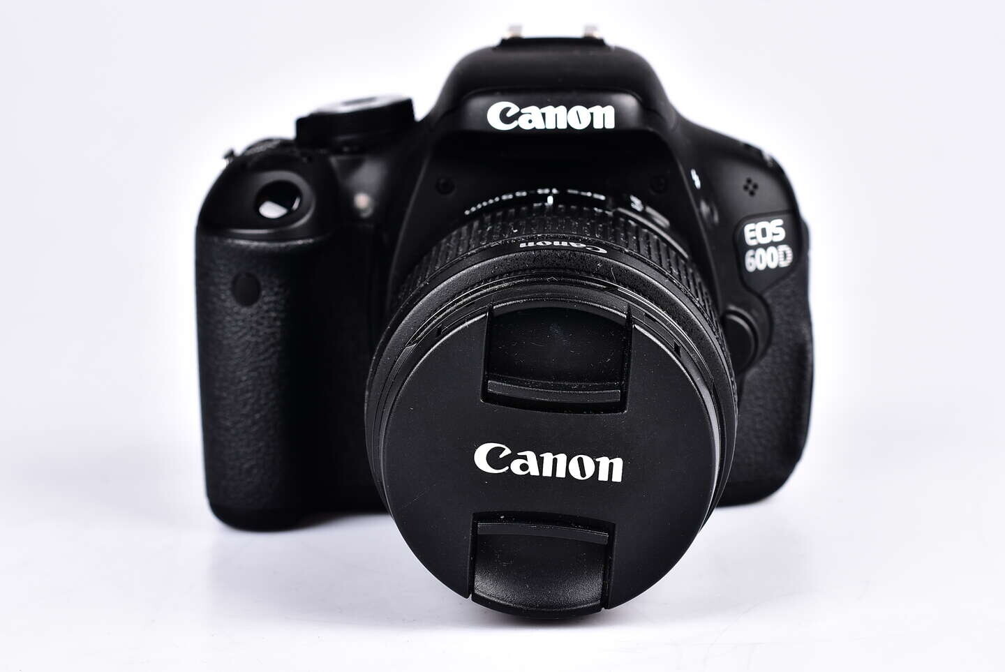 Canon EOS 600D + 18-55 mm  bazar