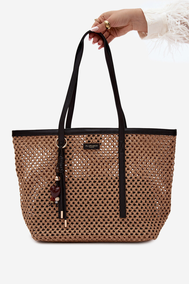 Černá shopper taška Flora&Co s přívěskem