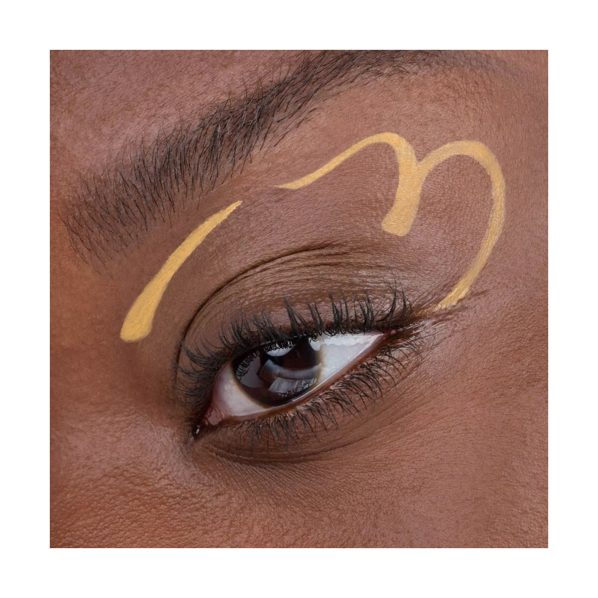 Catrice  Eyeliner Matte Calligraph Artist - 40 Butterscotch  Žlutá