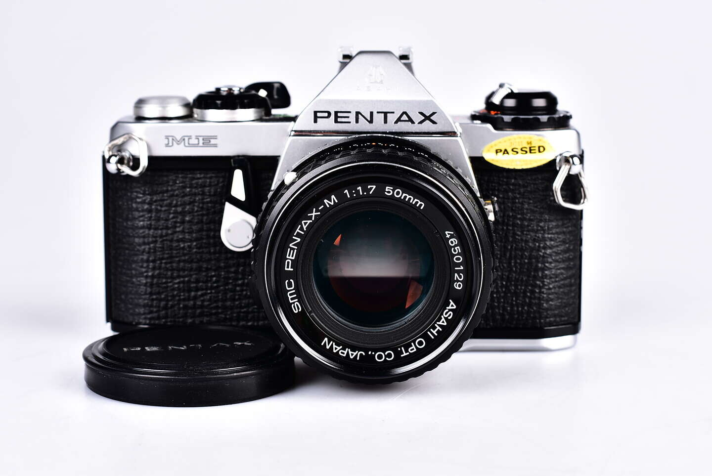Pentax ME + 50 mm f/1,7 bazar