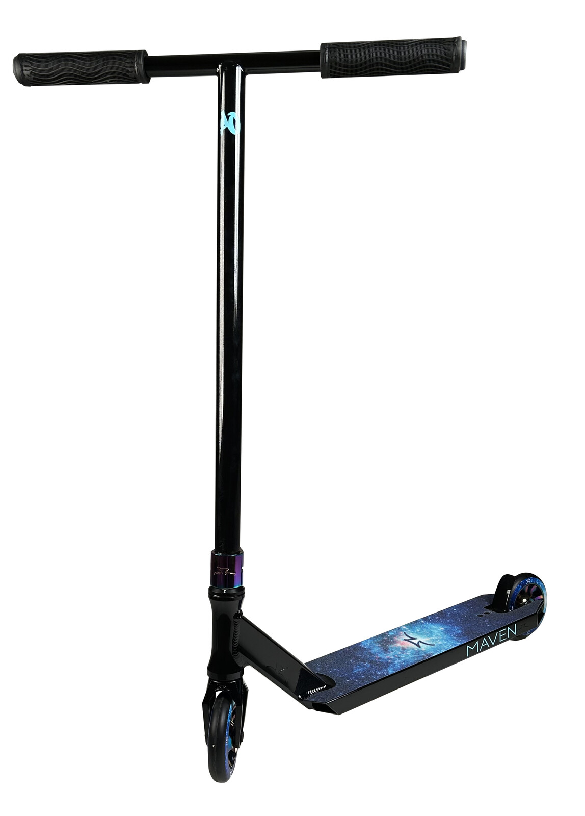 AO - Maven Nebula Black/Oilslick - Freestyle koloběžka