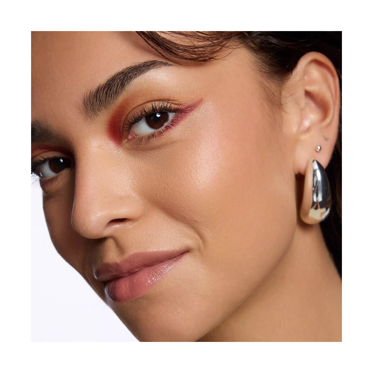 Catrice  Aloe Vera Eyeshadow Stick - 60 Cranberry Crush  Hnědá