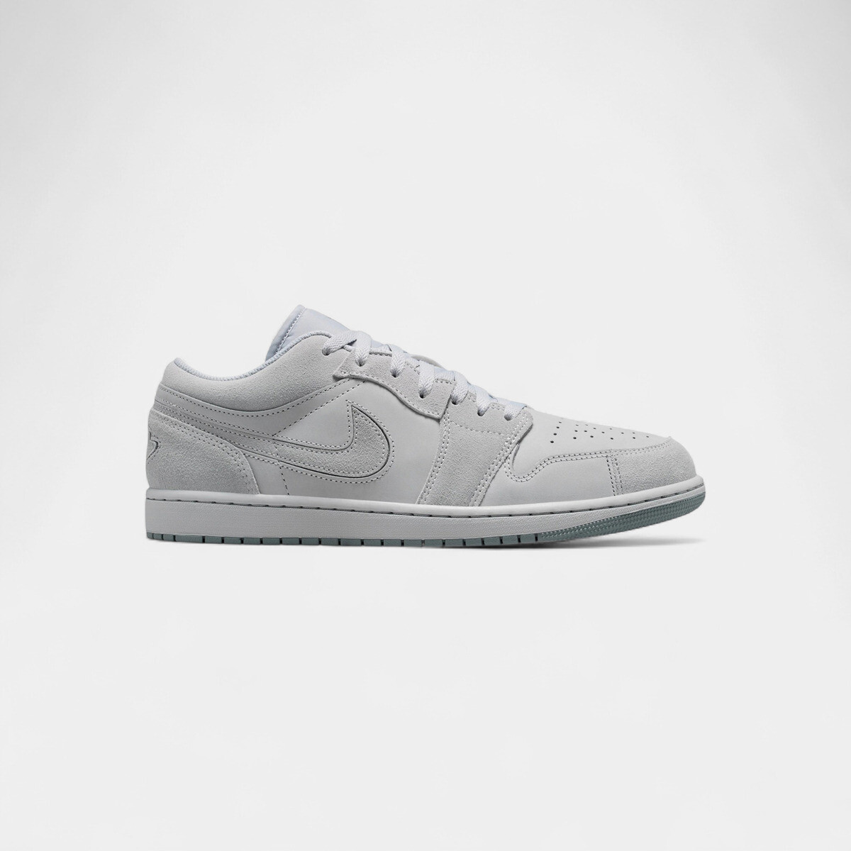 Nike  1 Low SE Craft Wolf Grey  Šedá