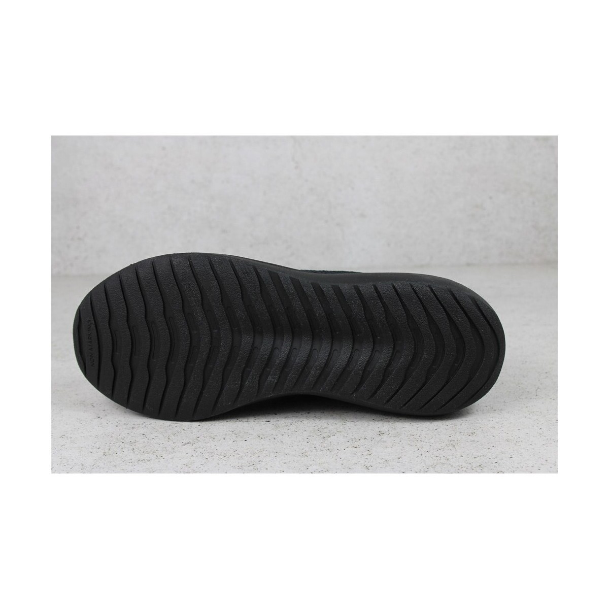 adidas  KI1784  Černá