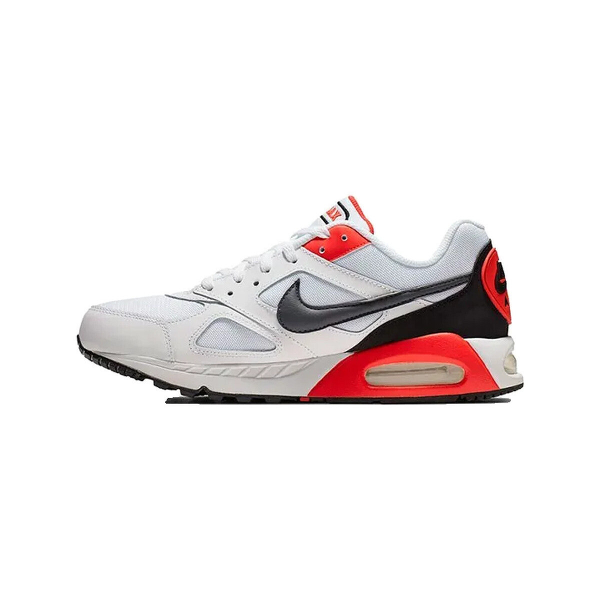 Nike  Baskets  Air Max Ivo cuir  Bílá