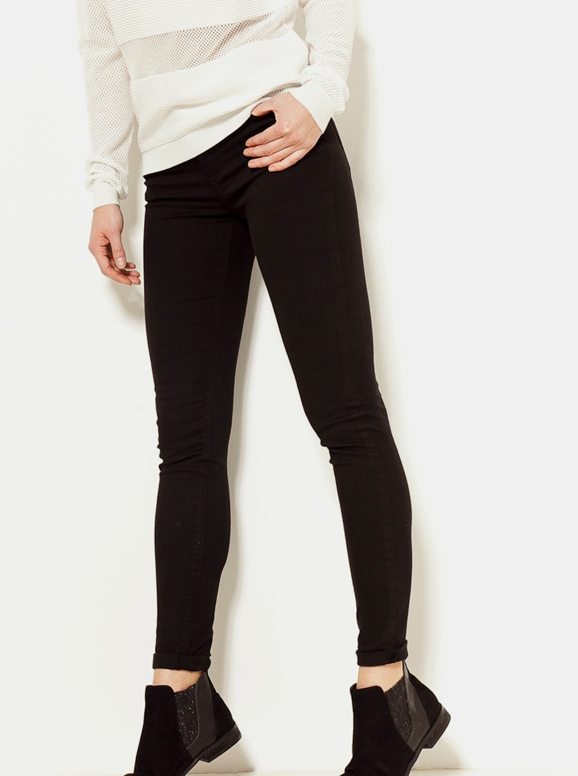 Černé skinny fit kalhoty CAMAIEU - Dámské