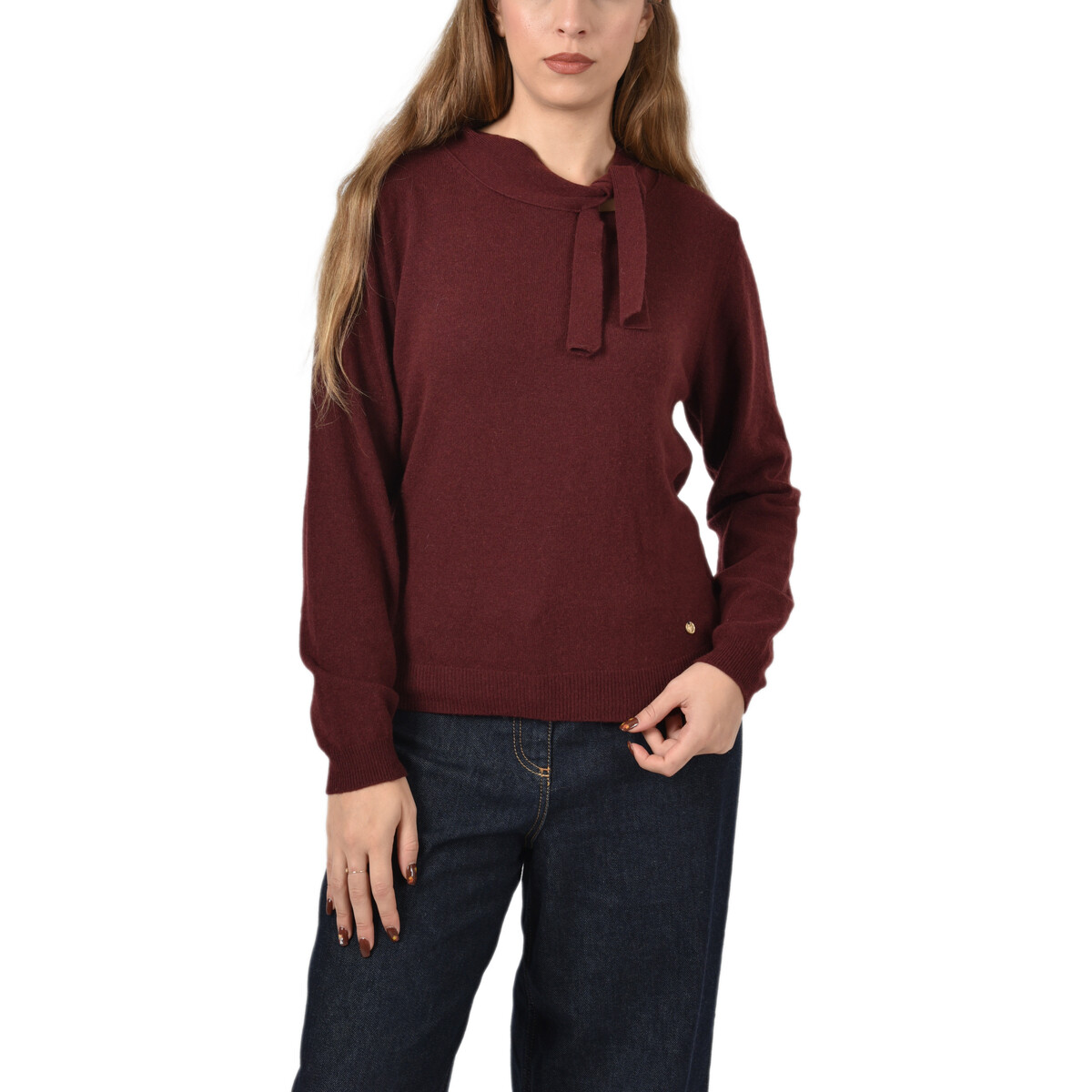 Niu'  AW25707W014  Červená