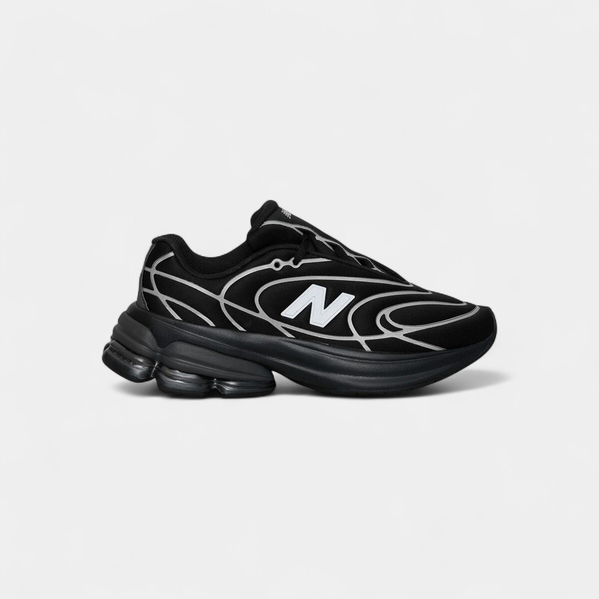 New Balance  5030 Black Silver Metallic  Černá
