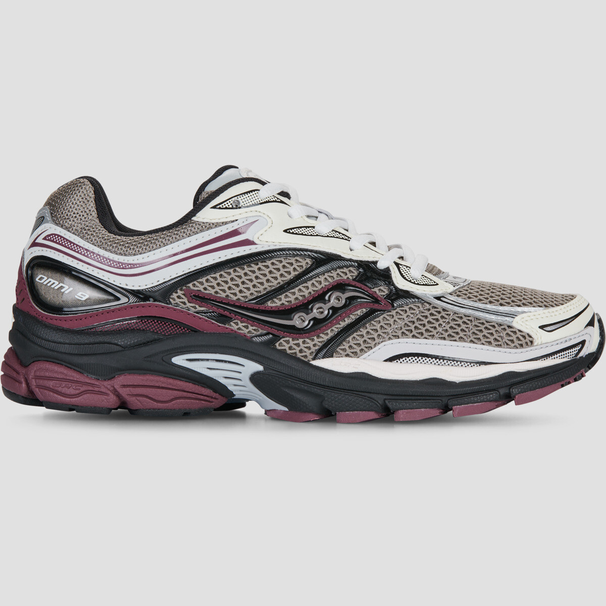 Saucony  PROGRID OMNI 9  Hnědá
