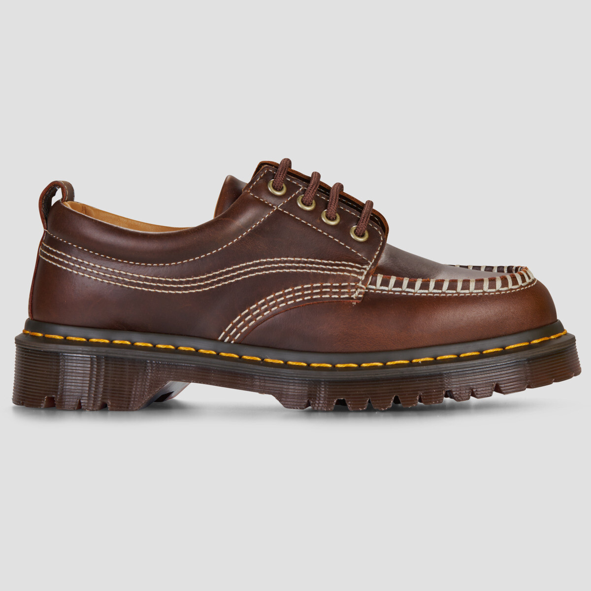 Dr. Martens  Lowell 4 Eye Shoe Butterscotch Orleans  Hnědá