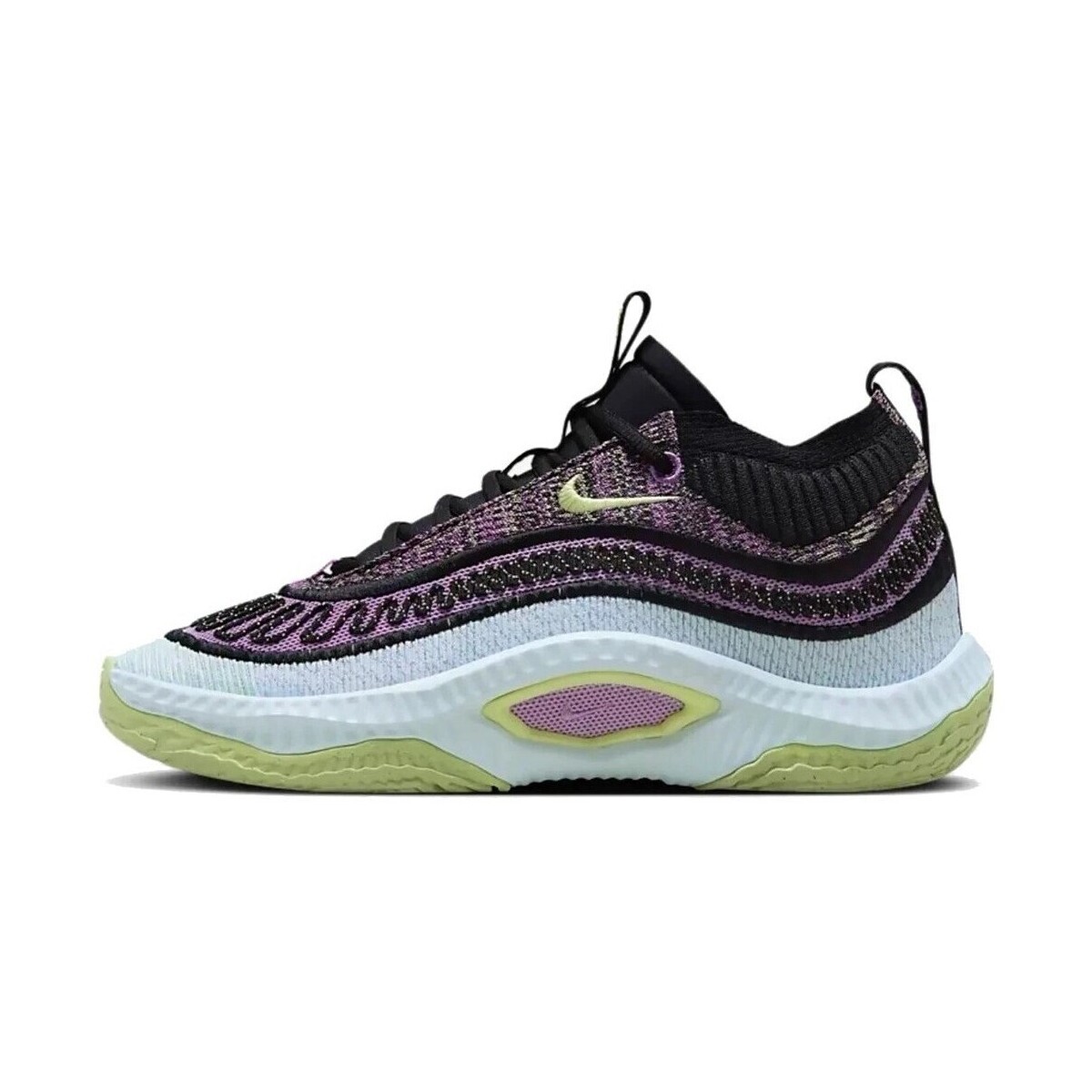 Nike  Cosmic Unity 3  ruznobarevne