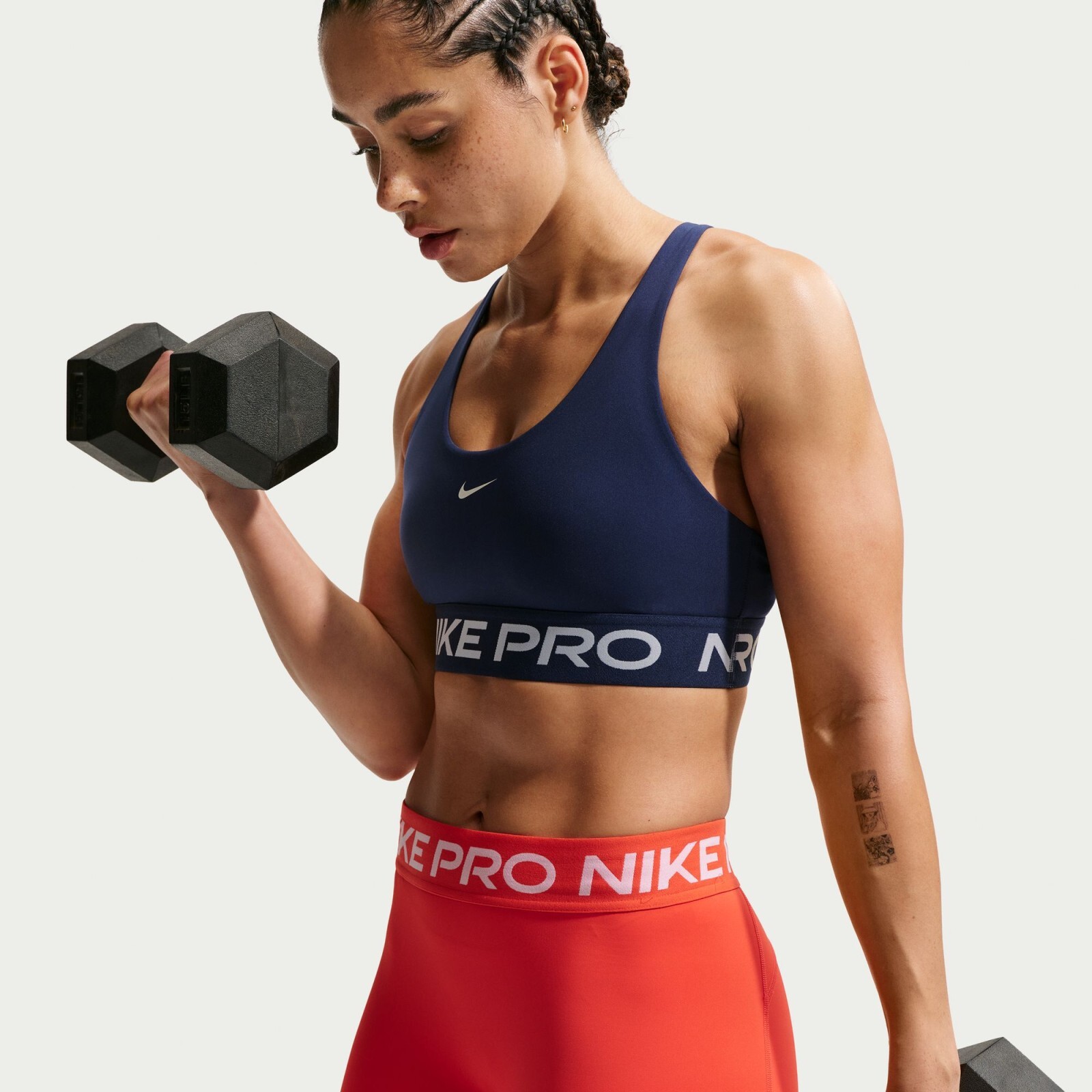 Nike Pro 365 L