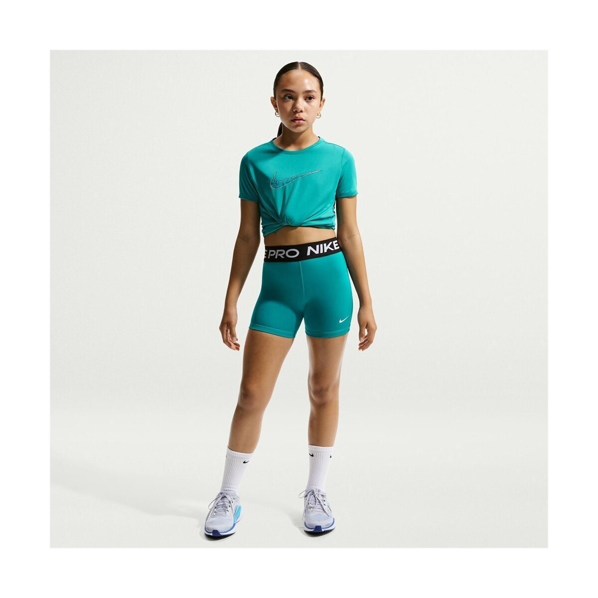 Nike  DA1033302ENERGYWHIT  ruznobarevne