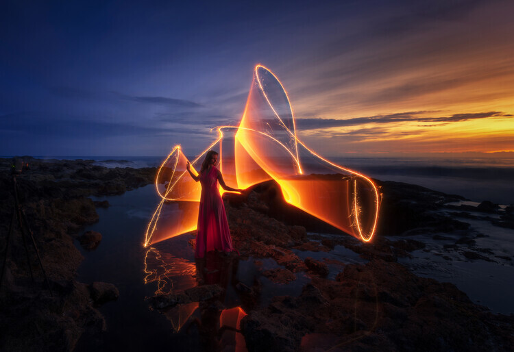 Larry Deng Plakát, Obraz - The Light Dance, Larry Deng, 40 × 26.7 cm