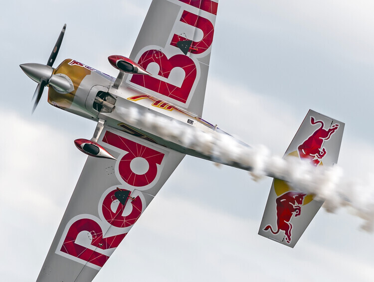 Alexander Bondarenko Plakát, Obraz - RedBull plane, Alexander Bondarenko, 40 × 30 cm