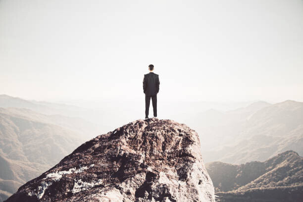 peshkov Plakát, Obraz - Businessman standing on mountain, peshkov, 40 × 26.7 cm