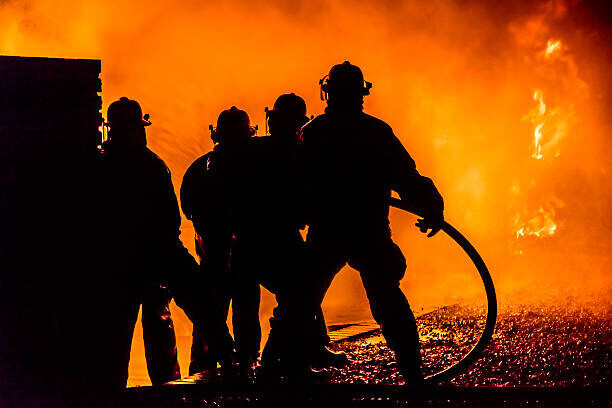 Henrique NDR Martins Plakát, Obraz - Firefighters silhouette, Henrique NDR Martins, 40 × 26.7 cm