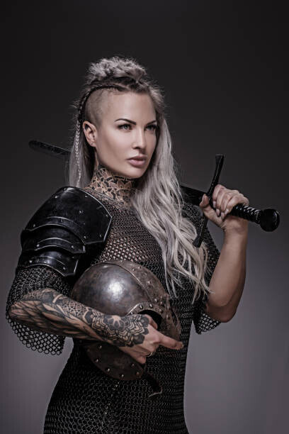 Lorado Plakát, Obraz - Sword wielding viking warrior blonde female, Lorado, 26.7 × 40 cm