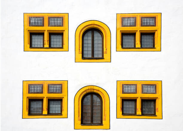 beyhanyazar Plakát, Obraz - Yellow windows, beyhanyazar, 40 × 30 cm