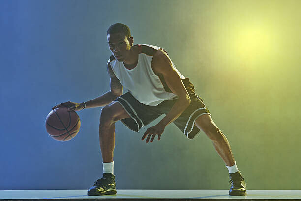 John Lamb Plakát, Obraz - Basketball dribble, John Lamb, 40 × 26.7 cm