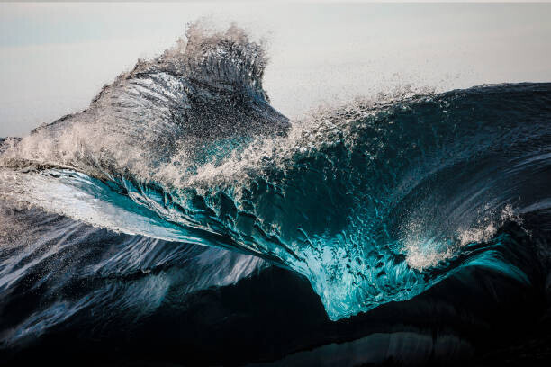 Philip Thurston Plakát, Obraz - Extreme close up of thrashing emerald ocean waves, Philip Thurston, 40 × 26.7 cm