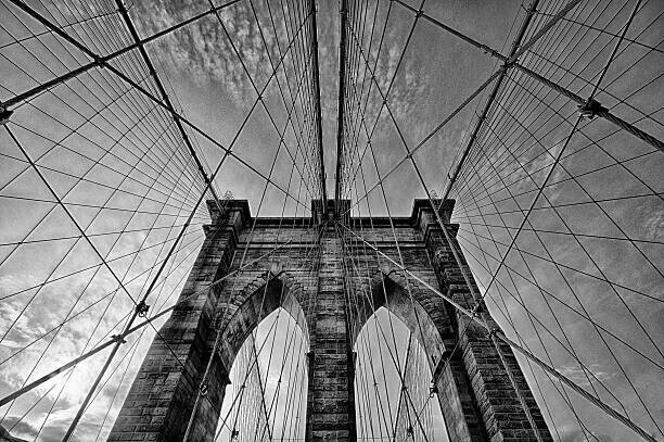 Alex Baxter Plakát, Obraz - Brooklyn Bridge perspective - Black and White, Alex Baxter, 40 × 26.7 cm
