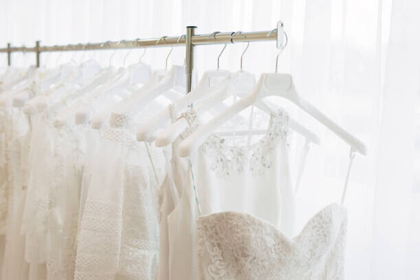 grinvalds Plakát, Obraz - Wedding dresses in shop, grinvalds, 40 × 26.7 cm