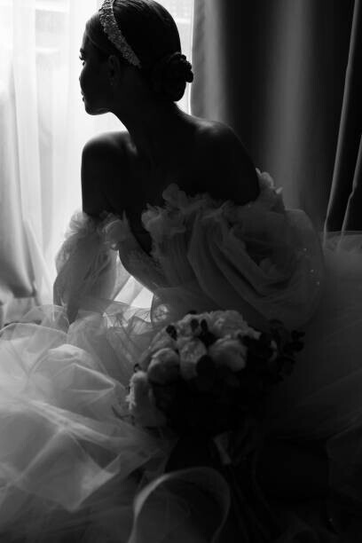 Serhii Mazur Plakát, Obraz - cheerful bride - stock photo, Serhii Mazur, 26.7 × 40 cm