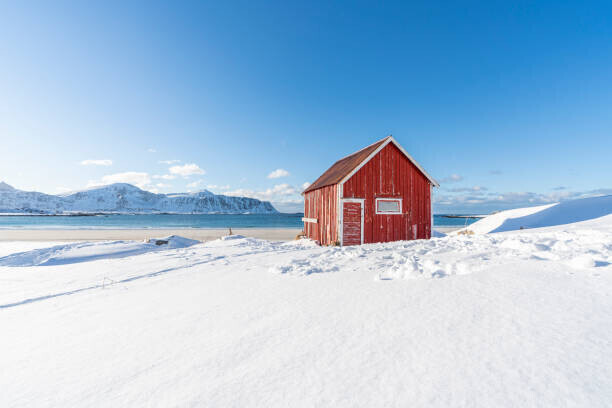 Francesco Vaninetti Photo Plakát, Obraz - Red cabin on the beach in, Francesco Vaninetti Photo, 40 × 26.7 cm