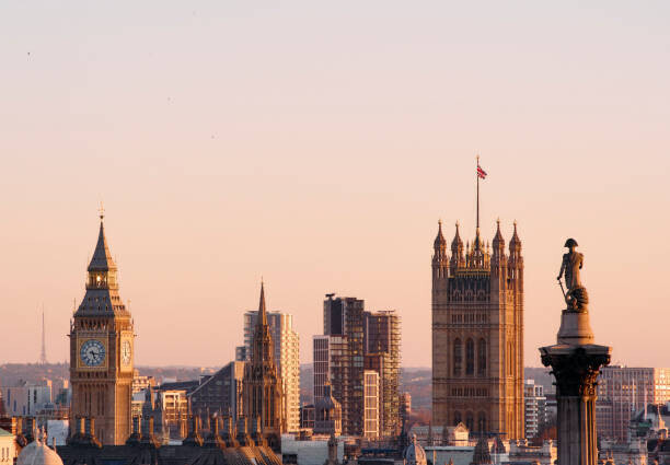 Gary Yeowell Plakát, Obraz - London city skyline, Gary Yeowell, 40 × 26.7 cm