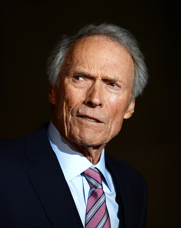 Amanda Edwards Plakát, Obraz - Clint Eastwood at Premiere Of Warner Bros. Pictures, 30 × 40 cm