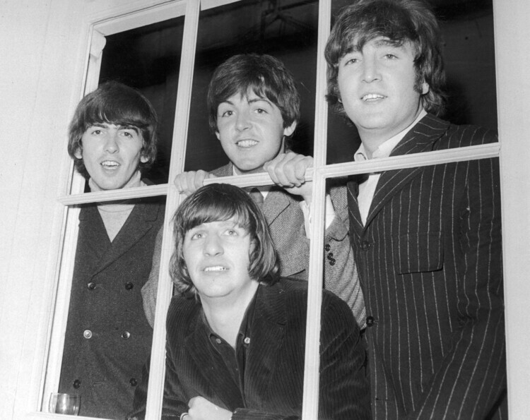 R. McPhedran Plakát, Obraz - Peek-A-Boo Beatles, 40 × 30 cm