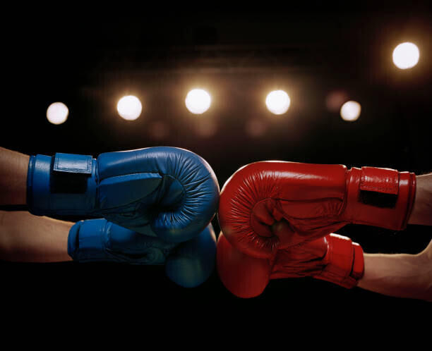 Glasshouse Images Plakát, Obraz - Close Up of Boxers Touching Boxing, Glasshouse Images, 40 × 30 cm
