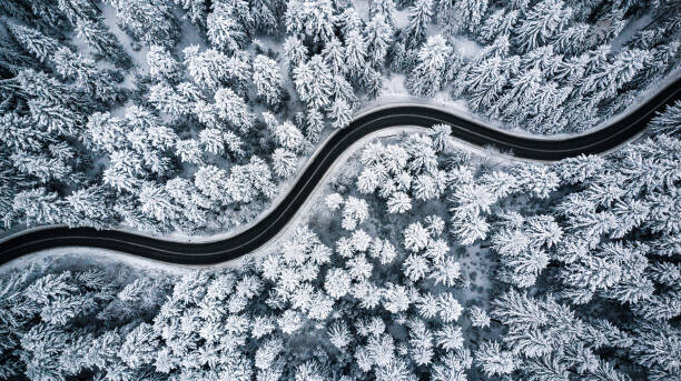 merc67 Plakát, Obraz - Curvy windy road in snow covered, merc67, 40 × 22.2 cm