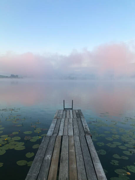 Carolin Kertscher Plakát, Obraz - Sunrise at lake Hopfensee with wooden, Carolin Kertscher, 30 × 40 cm