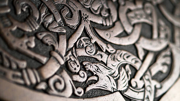 BlackAperture Plakát, Obraz - Viking wood carving depicting a wolf or a dragon,, BlackAperture, 40 × 22.2 cm