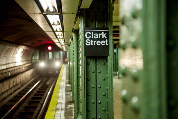 Matt Mawson Plakát, Obraz - New York City Subway Station. USA, Matt Mawson, 40 × 26.7 cm