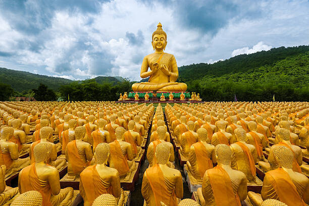 chain45154 Plakát, Obraz - Buddha statue in temple at Thailand, chain45154, 40 × 26.7 cm