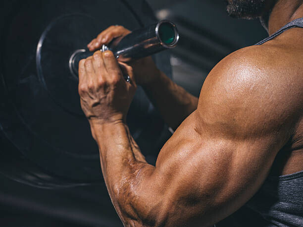 Westend61 Plakát, Obraz - Bodybuilder preparing a barbell on a, Westend61, 40 × 30 cm
