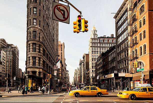 Bjarte Rettedal Plakát, Obraz - NY Taxis in the Flatiron District, Bjarte Rettedal, 40 × 26.7 cm