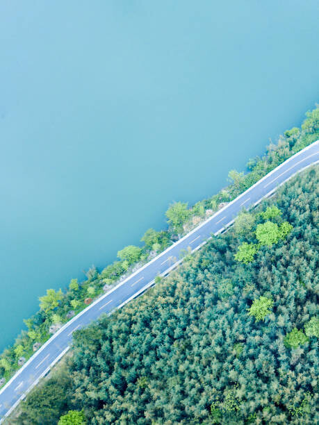 Tingting Wu Plakát, Obraz - Highway beside the lake, Tingting Wu, 30 × 40 cm