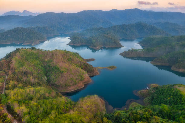 Kanok Sulaiman Plakát, Obraz - Aerial view of Rajjaprapha dam Kao, Kanok Sulaiman, 40 × 26.7 cm