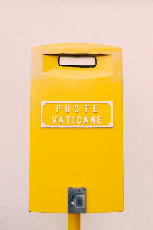 Bethany Young Plakát, Obraz - The VaticanPost, Bethany Young, 26.7 × 40 cm